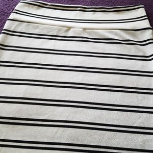 LulaRoe Cassie Skirt